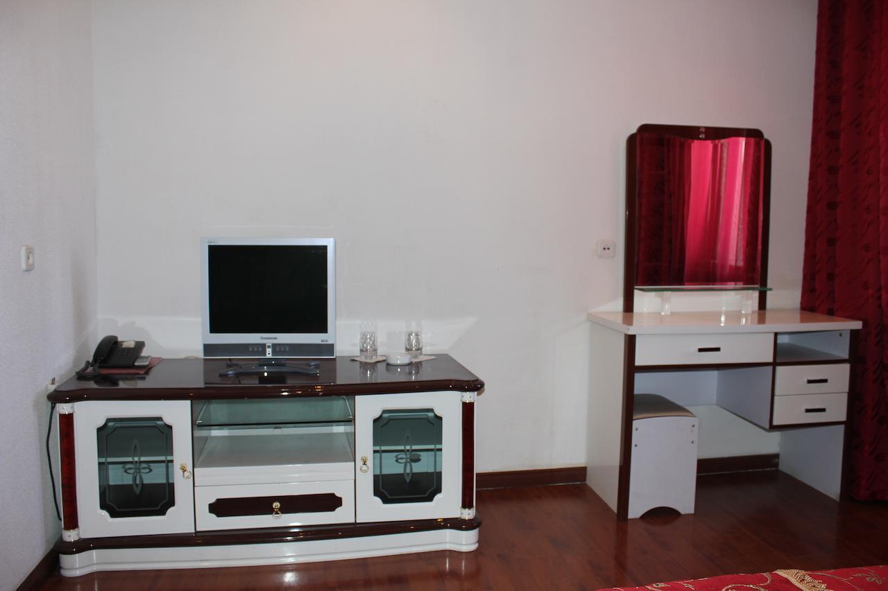 Pekin Hotel Temirtau Kamer foto